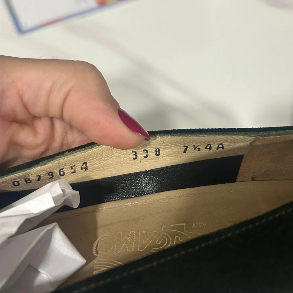 Salvatore Ferragamo Women's Shoes with Gold Accent - Picture 3 of 6